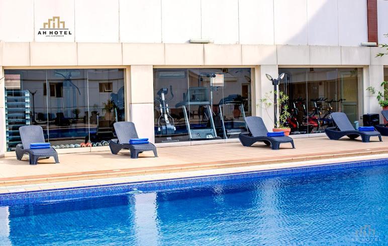 Ah Hotel And Conferences Madina Exterior foto