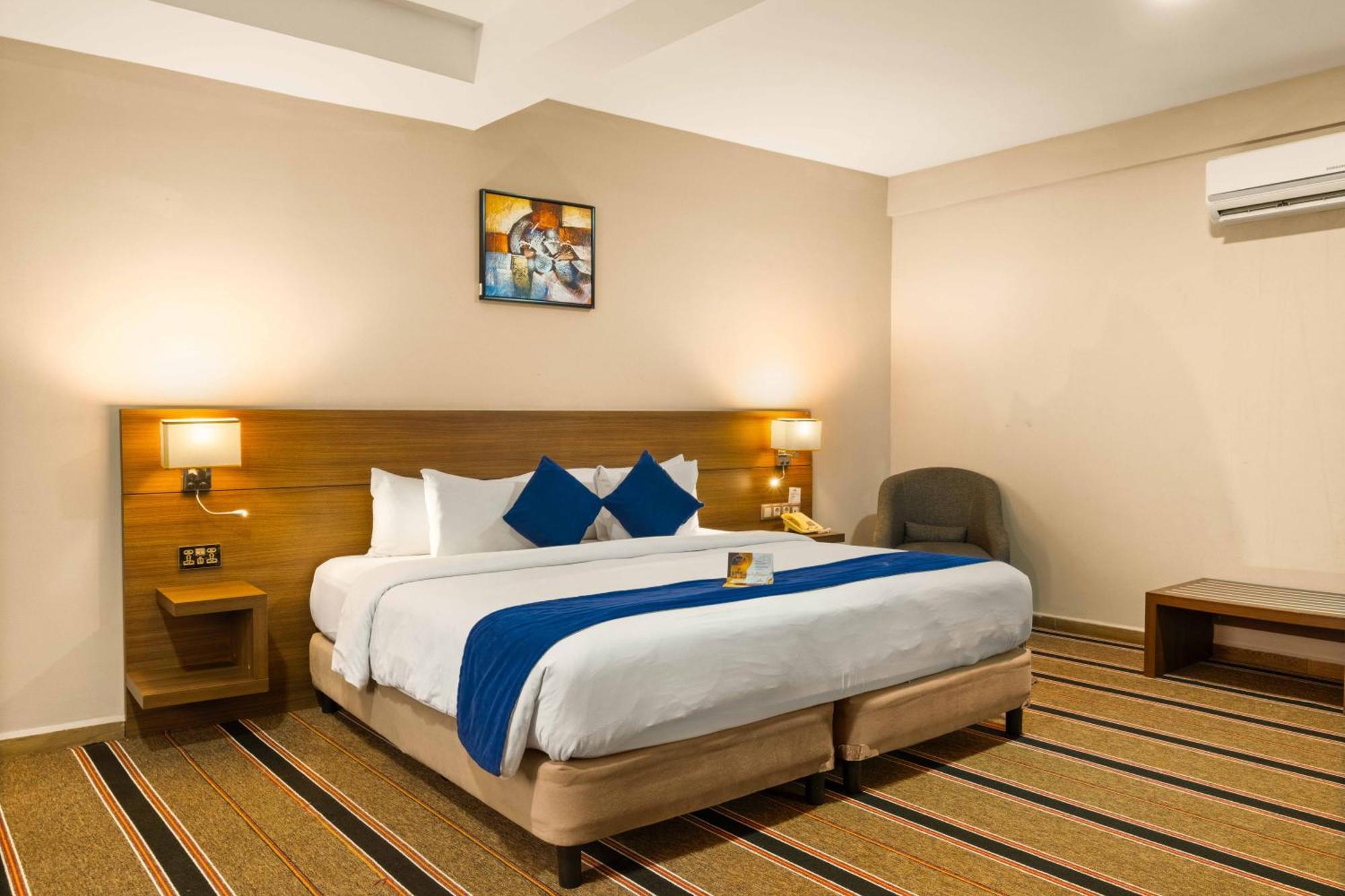 Ah Hotel And Conferences Madina Exterior foto